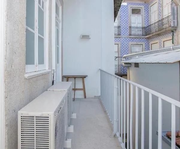 Liiiving In | Bolhao Market Apartamento *