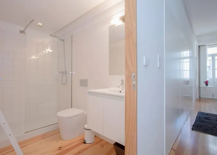 Liiiving In | Bolhao Market Porto