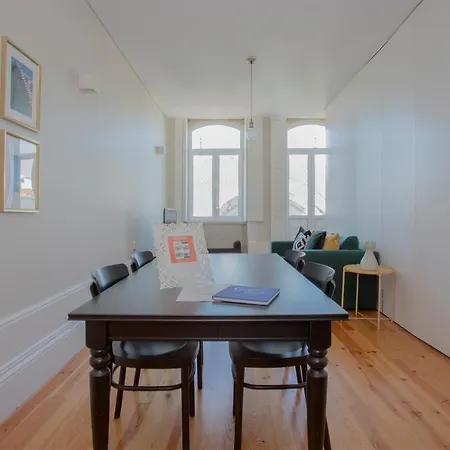 Apartment Liiiving In | Bolhao Market