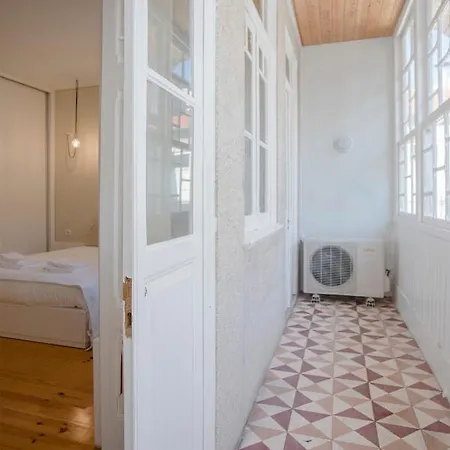 Apartment Liiiving In | Bolhao Market Porto