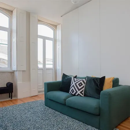 Liiiving In | Bolhao Market Apartment